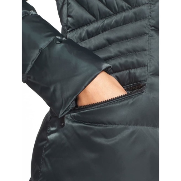 1 MADISON Green Hooded Puffer Coat - Picture 5 of 8